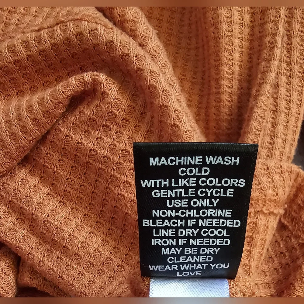 Torrid - Super Soft Henley Long Sleeve Tee - Raw Sienna (color) - Size 3 - Picture 6 of 6